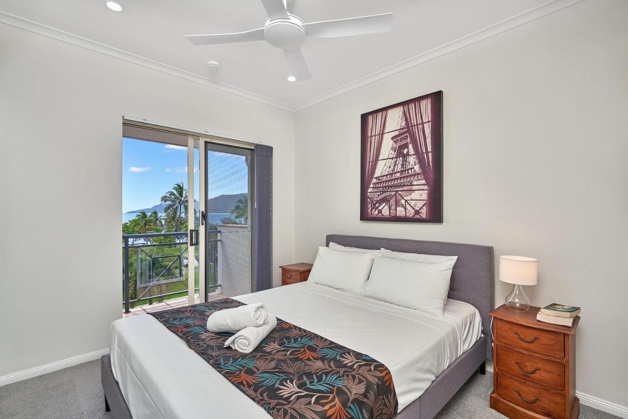 North Cove Waterfront Suites Cairns Kültér fotó