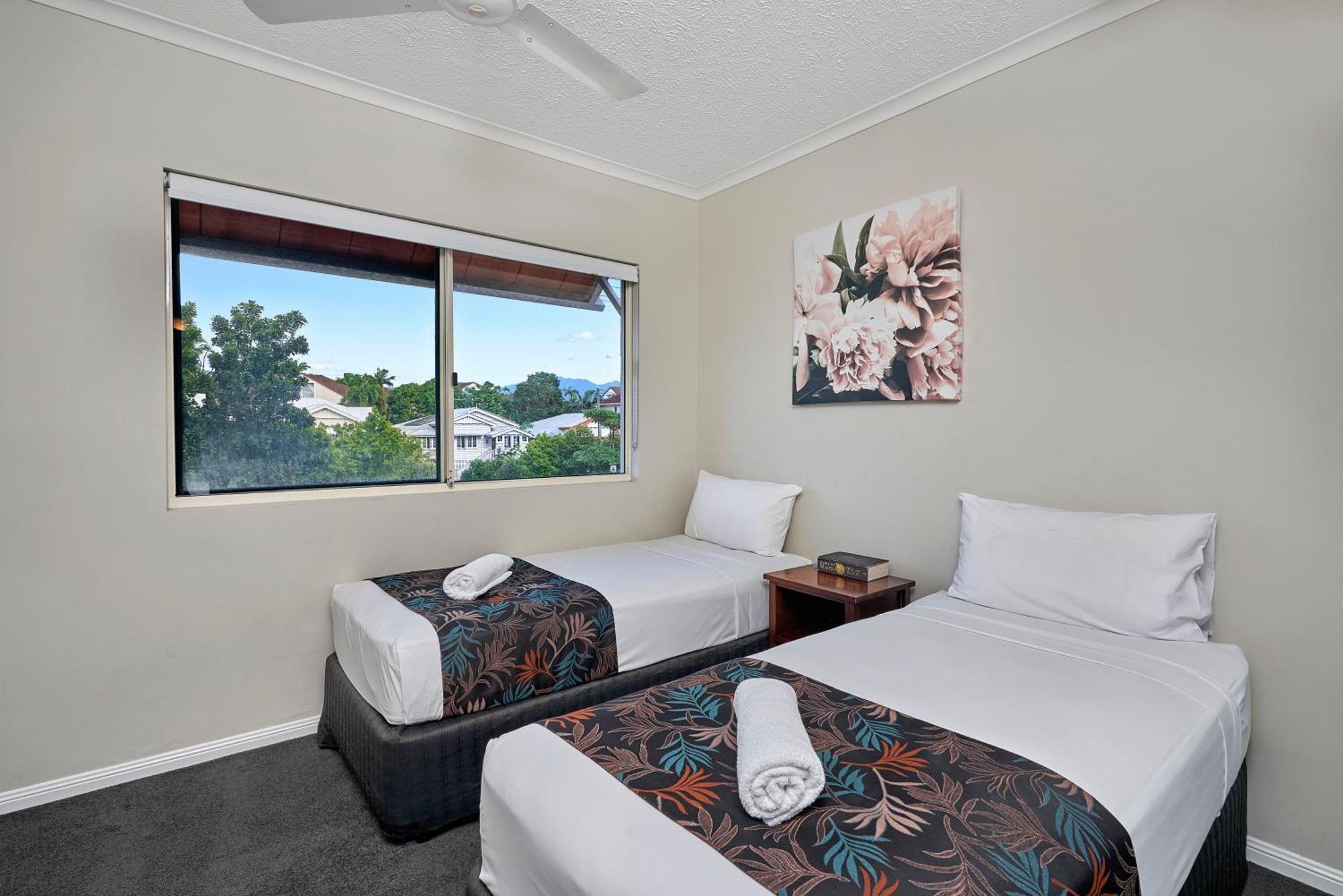 North Cove Waterfront Suites Cairns Kültér fotó